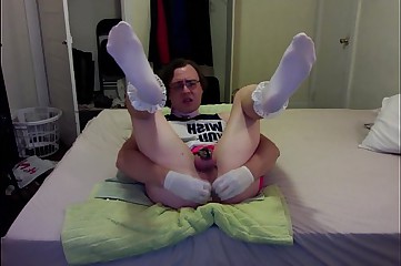 Sissy Shawna Comes for Goddess Discrete Sweetness